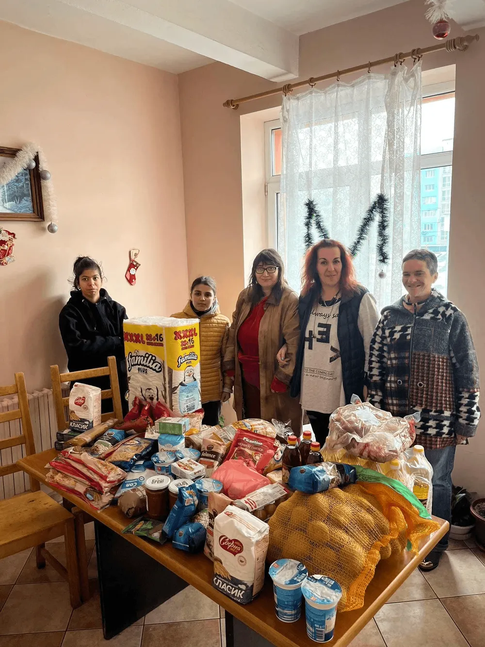 Програма "ГРИЖА ЗА ДОМАКИНСТВОТО"